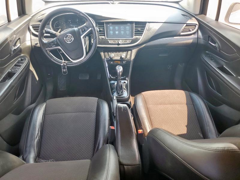 KL4CJASB0KB785605 - 2019 BUIC ENCORE PREFERRED أبيض صورة 8