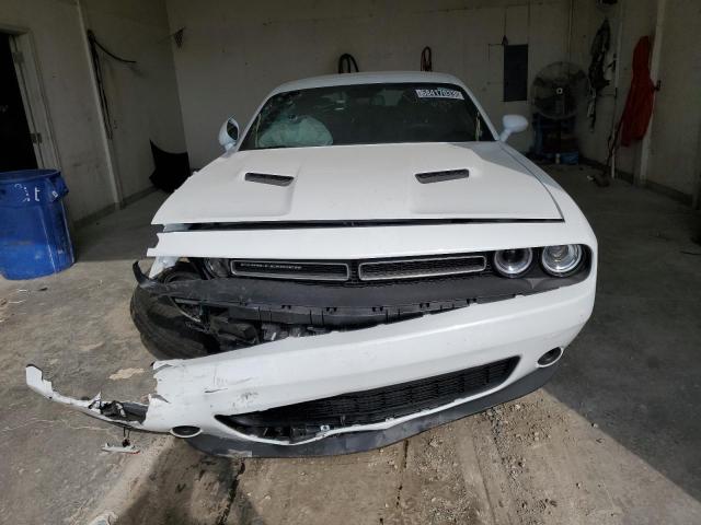 2C3CDZAG4PH514767 - 2023 DODGE CHALLENGER SXT WHITE photo 5