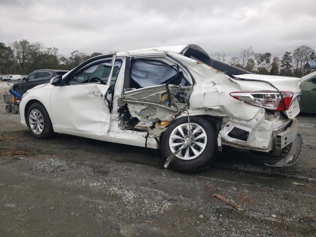 4T4BF1FK3FR497537 - 2015 TOYOTA CAMRY LE WHITE photo 4