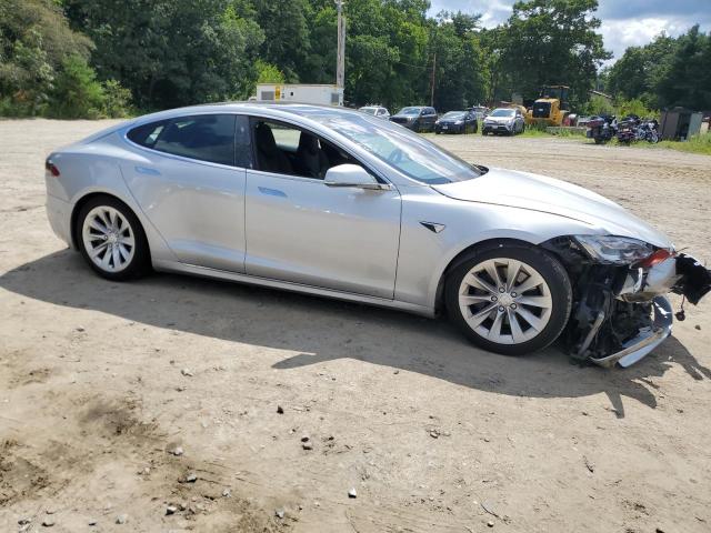 5YJSA1E22JF281288 - 2018 TESLA MODEL S SILVER photo 4
