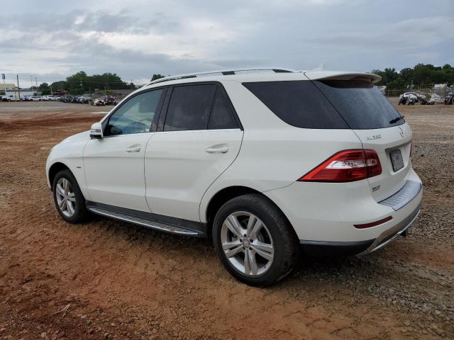 4JGDA5HB6CA074793 - 2012 MERCEDES-BENZ ML 350 4MATIC WHITE photo 2