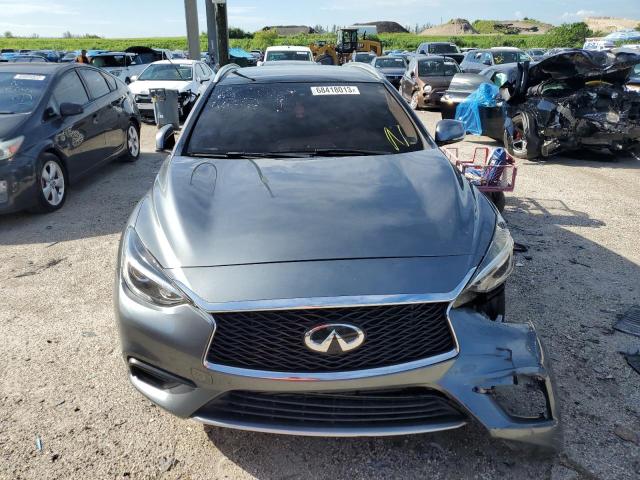 SJKCH5CP0KA009142 - 2019 INFINITI QX30 PURE GRAY photo 5