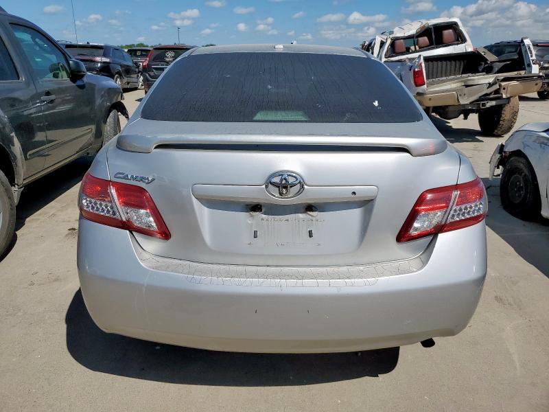 4T1BF3EK4AU096840 - 2010 TOYOTA CAMRY BASE SILVER photo 6