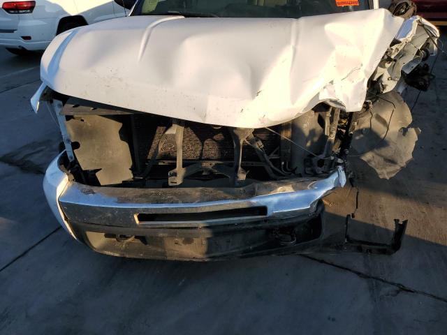 2GCEC13C481238488 - 2008 CHEVROLET SILVERADO C1500 WHITE photo 11