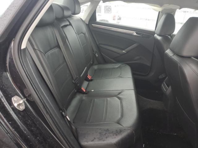 1VWAA7A3XJC021194 - 2018 VOLKSWAGEN PASSAT S BLACK photo 10