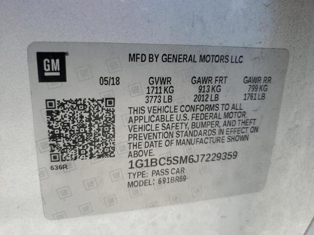 1G1BC5SM6J7229359 - 2018 CHEVROLET CRUZE LS 银色 照片 12