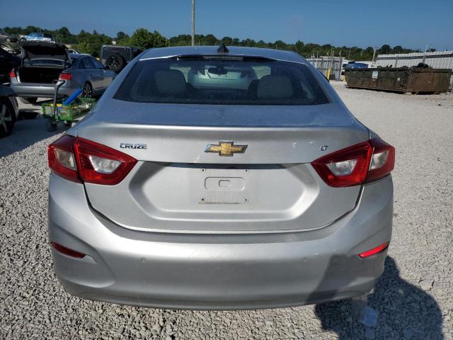 1G1BC5SM6J7229359 - 2018 CHEVROLET CRUZE LS 银色 照片 6