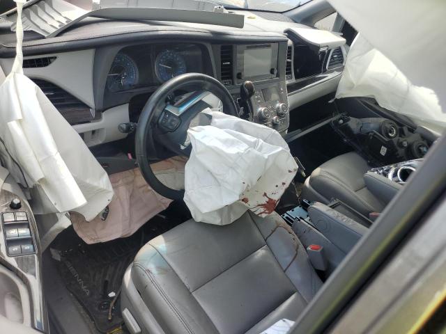 5TDDK3DC4FS098702 - 2015 TOYOTA SIENNA XLE GRAY photo 8