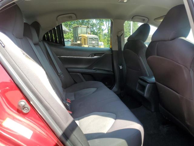 4T1B11HK3KU778611 - 2019 TOYOTA CAMRY L RED photo 10