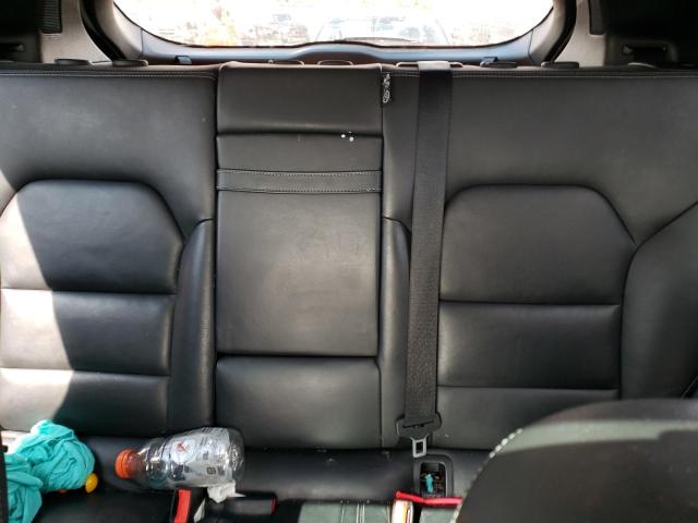 SJKCH5CR4HA038301 - 2017 INFINITI QX30 BASE WHITE photo 10