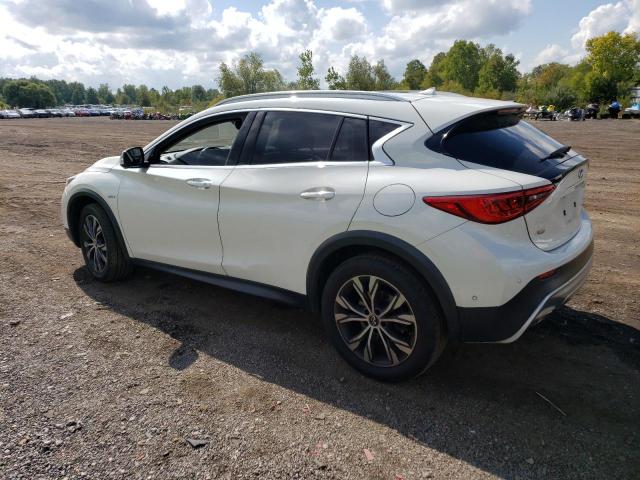 SJKCH5CR4HA038301 - 2017 INFINITI QX30 BASE WHITE photo 2