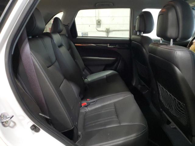 5XYKUDA29DG311639 - 2013 KIA SORENTO EX WHITE photo 11