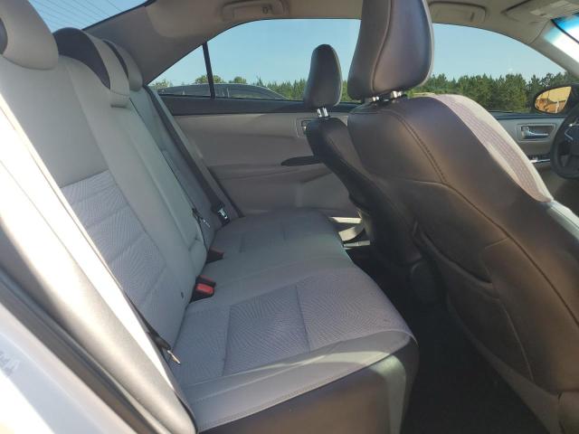 4T1BF1FK3GU583863 - 2016 TOYOTA CAMRY LE თეთრი ფოტო 10