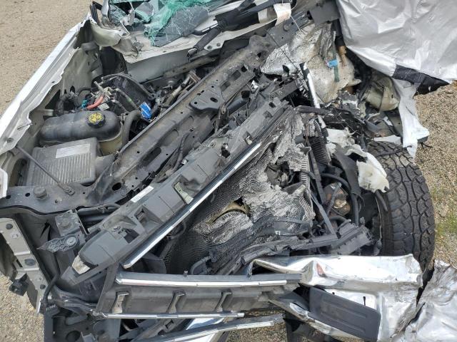 1GC1CUEG3HF197120 - 2017 CHEVROLET SILVERADO C2500 HEAVY DUTY SILVER photo 11