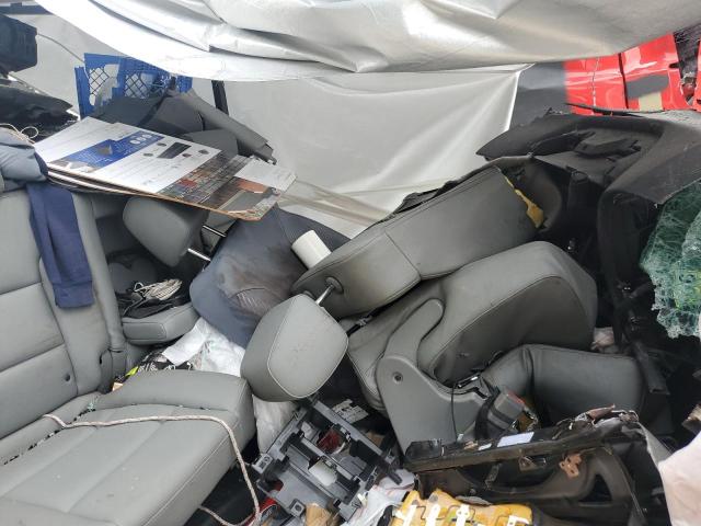 1GC1CUEG3HF197120 - 2017 CHEVROLET SILVERADO C2500 HEAVY DUTY SILVER photo 12