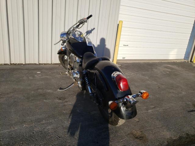 JH2RC443X3M701689 - 2003 HONDA VT750 CDA 黑色 照片 3