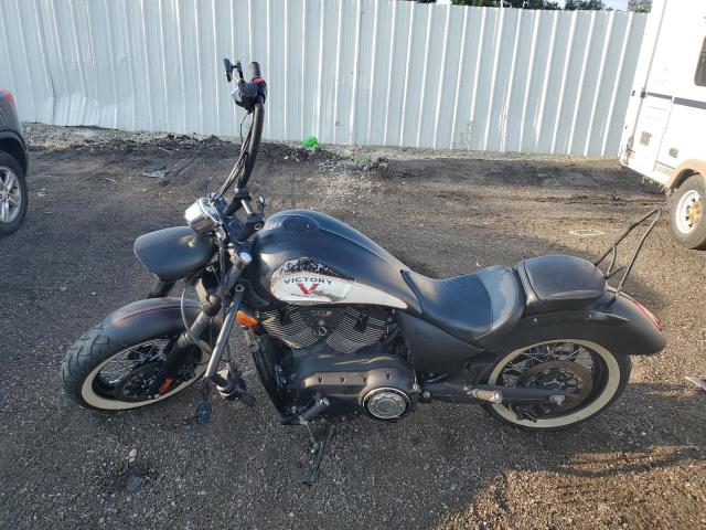 5VPWB36N9D3017975 - 2013 VICTORY MOTORCYCLES HIGH-BALL BLACK photo 3