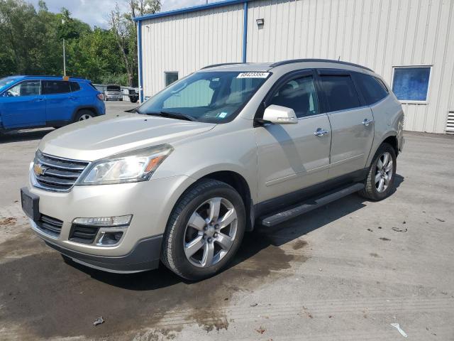 2016 CHEVROLET TRAVERSE LT, null