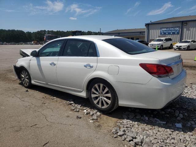 4T1BK3DB8BU396315 - 2011 TOYOTA AVALON BASE WHITE photo 2