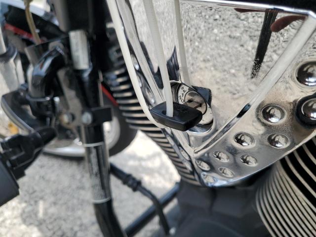 5VPGB26D763006983 - 2006 VICTORY MOTORCYCLES VEGAS BLACK photo 8