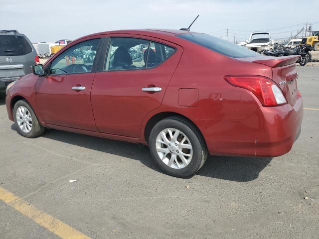 3N1CN7AP3JL838467 - 2018 NISSAN VERSA S 红色 照片 2