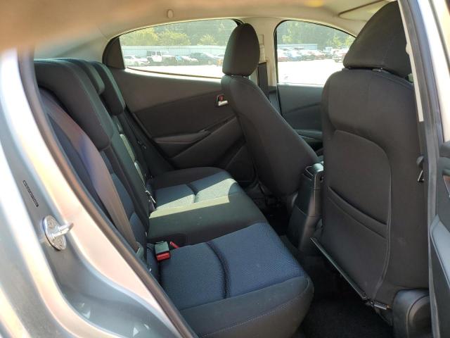 3MYDLBZV8GY134954 - 2016 TOYOTA SCION IA SILVER photo 10