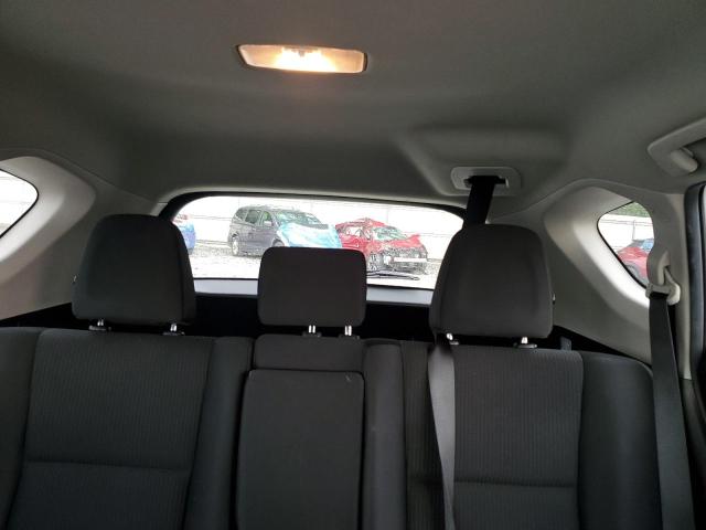 2T3BFREV4JW718678 - 2018 TOYOTA RAV4 LE Blanc photo 10