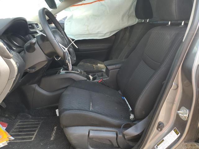 KNMAT2MV0KP543128 - 2019 NISSAN ROGUE S ნაცრისფერი ფოტო 7