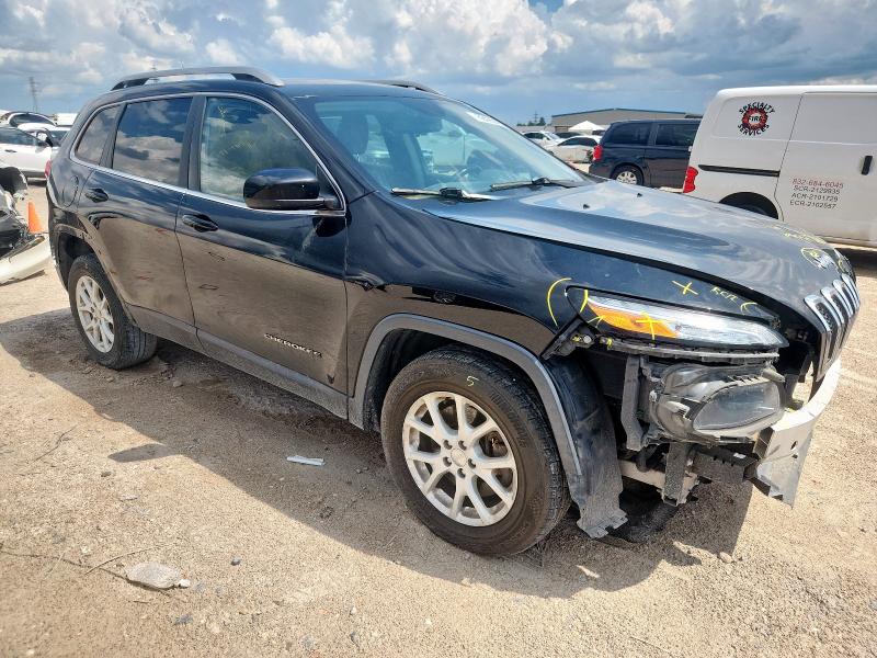 1C4PJMCB0HW591391 - 2017 JEEP CHEROKEE LATITUDE BLACK photo 4