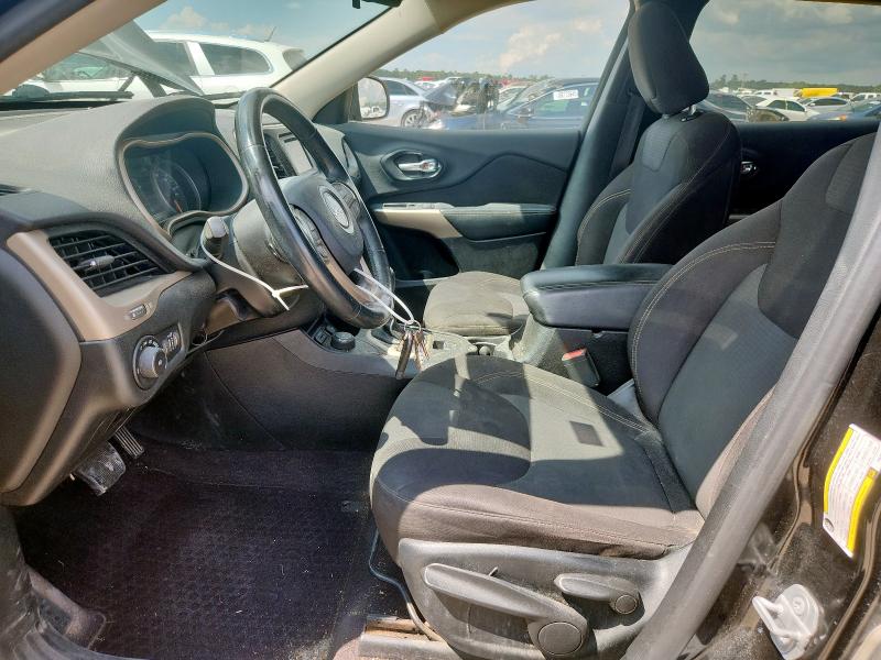 1C4PJMCB0HW591391 - 2017 JEEP CHEROKEE LATITUDE BLACK photo 7