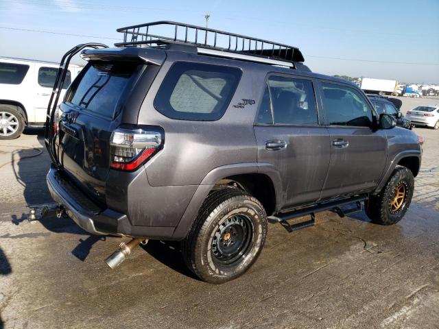 JTEBU5JR6J5594827 - 2018 TOYOTA 4RUNNER SR5/SR5 PREMIUM 灰色 照片 3
