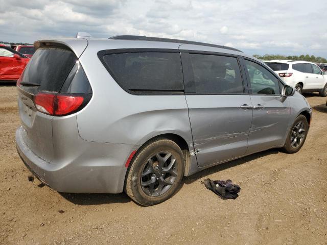 2C4RC1EG9KR587852 - 2019 CHRYSLER PACIFICA TOURING L PLUS SILVER photo 3