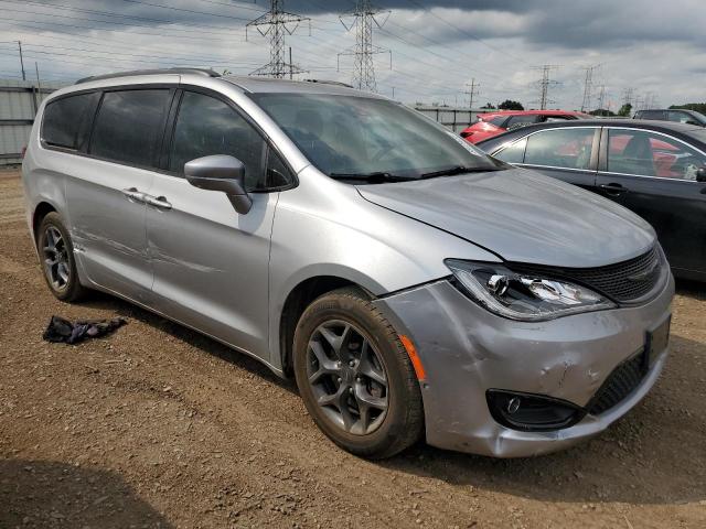 2C4RC1EG9KR587852 - 2019 CHRYSLER PACIFICA TOURING L PLUS SILVER photo 4