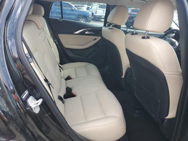 SJKCH5CR8JA052322 - 2018 INFINITI QX30 BASE BLACK photo 11