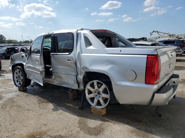 3GYT4NEF0DG151685 - 2013 CADILLAC ESCALADE EXT PREMIUM SILVER photo 2