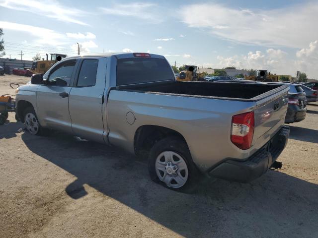 5TFRU5F14EX030805 - 2014 TOYOTA TUNDRA DOUBLE CAB SR/SR5 SILVER photo 2