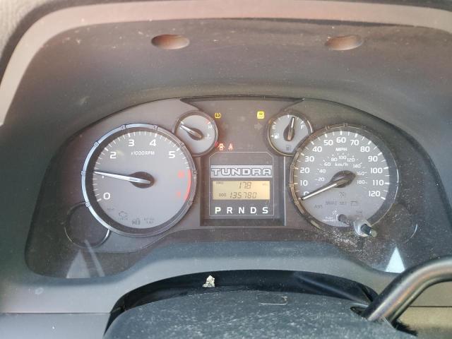 5TFRU5F14EX030805 - 2014 TOYOTA TUNDRA DOUBLE CAB SR/SR5 SILVER photo 9