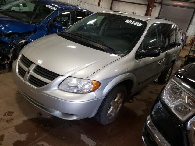 1D4GP45R27B186599 - 2007 DODGE CARAVAN SXT SILVER photo 1