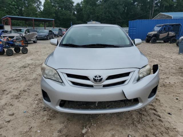 2T1BU4EE7BC714208 - 2011 TOYOTA COROLLA BASE 银色 照片 5
