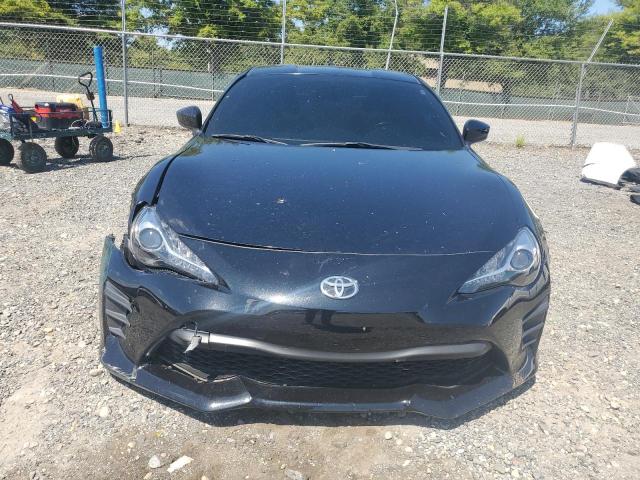 JF1ZNAA17H8700140 - 2017 TOYOTA 86 BASE BLACK photo 5