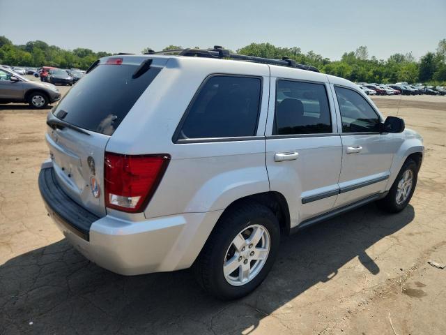 1J8GR48K27C502690 - 2007 JEEP GRAND CHER LAREDO SILVER photo 3