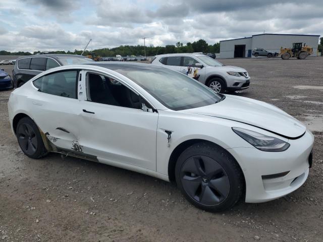 5YJ3E1EA1LF504424 - 2020 TESLA MODEL 3 WHITE photo 4