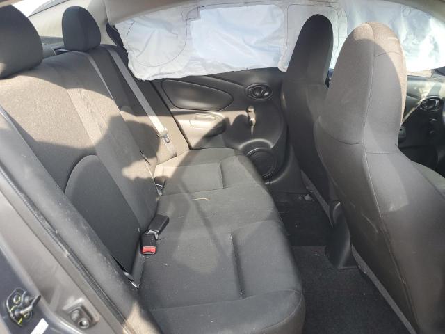 3N1CN7AP4GL874046 - 2016 NISSAN VERSA S GRAY photo 10