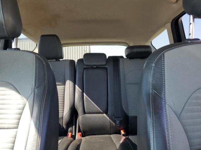 1FMCU0GD2JUB48120 - 2018 FORD ESCAPE SE Niebieski zdjęcie 10