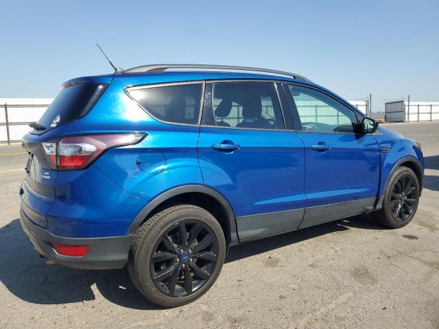 1FMCU0GD2JUB48120 - 2018 FORD ESCAPE SE Niebieski zdjęcie 3