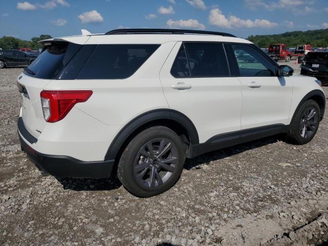 1FMSK8DH3NGB57565 - 2022 FORD EXPLORER XLT WHITE photo 3
