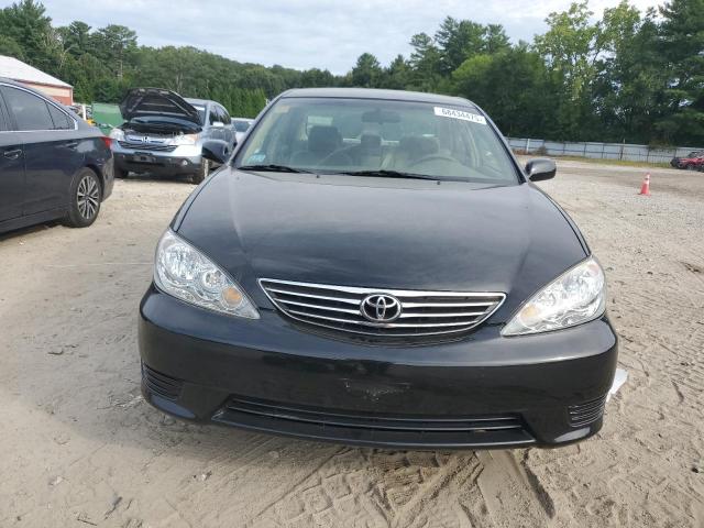 4T1BE32KX5U620134 - 2005 TOYOTA CAMRY LE BLACK photo 5