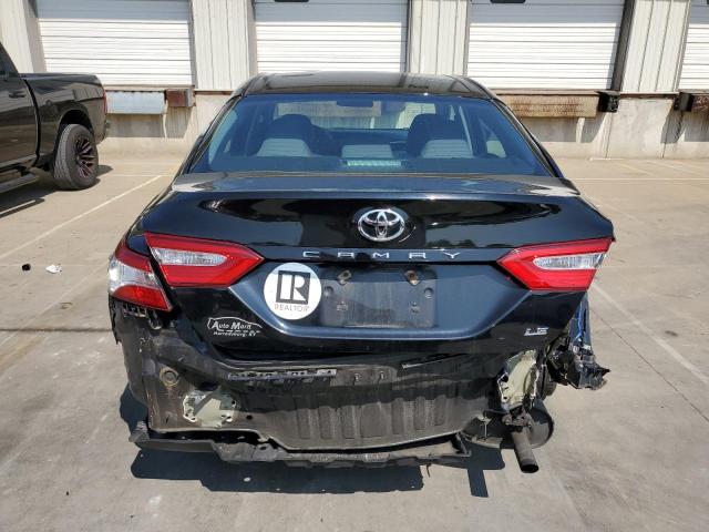 4T1B11HKXJU585547 - 2018 TOYOTA CAMRY L BLACK photo 6