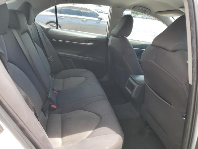 4T1C11AK4MU576068 - 2021 TOYOTA CAMRY LE WHITE photo 10