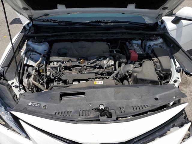 4T1C11AK4MU576068 - 2021 TOYOTA CAMRY LE WHITE photo 11